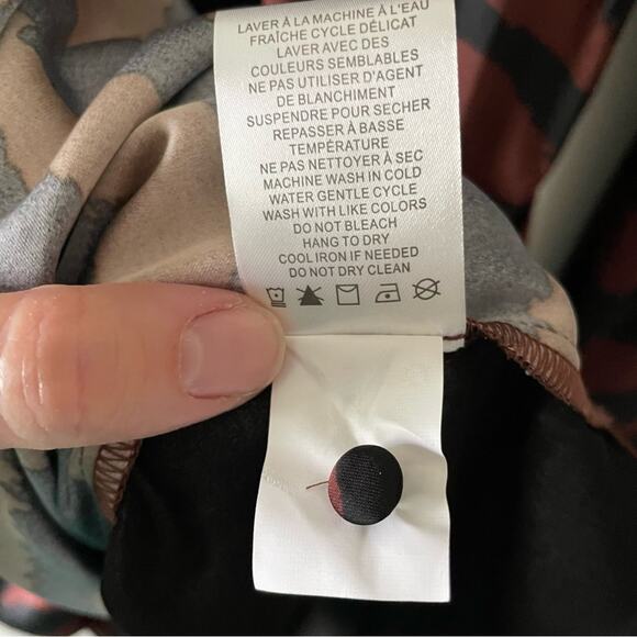 NWOT House of Harlow 1960 Tiger Stripe Satin Faux Wrap Dress Size M - Picture 4 of 6